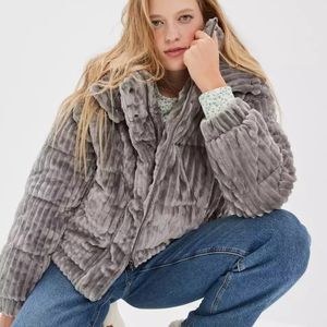 American eagle puffer coat Nwt